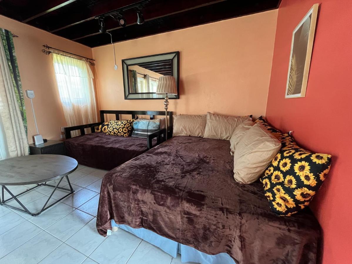 Stunning 2 Bedroom House At Point Village Negril Eksteriør billede